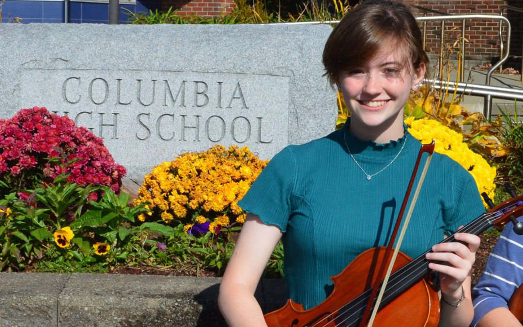 Columbia Viola Player Performing with ESYO’s Symphony Orchestra