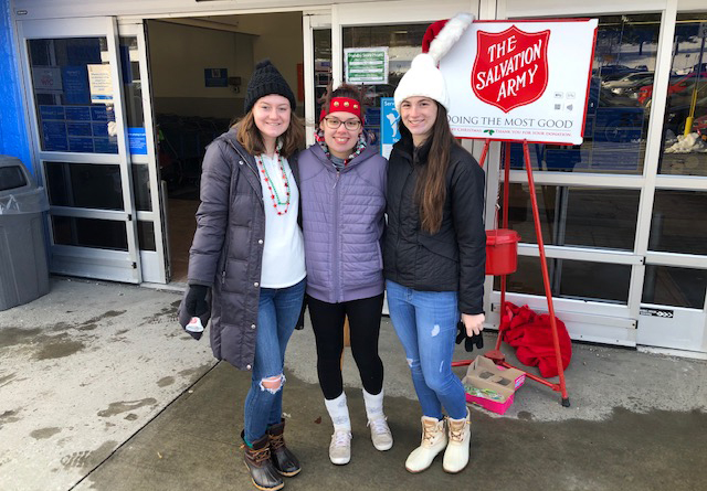 Columbia Student Council Rings Bells for Salvation Army
