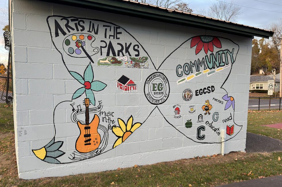 Students Create Murals in Hampton Manor Lake Park East Greenbush CSD